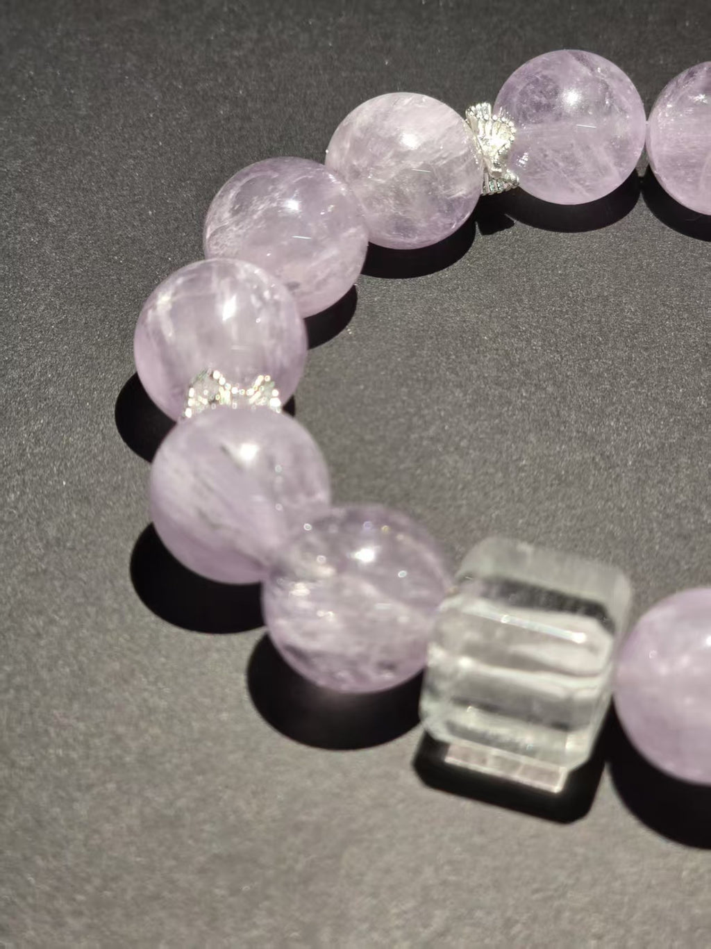 Tears of Venus - A Natural Crystal Bracelet Composed of Amethyst and White Crystal