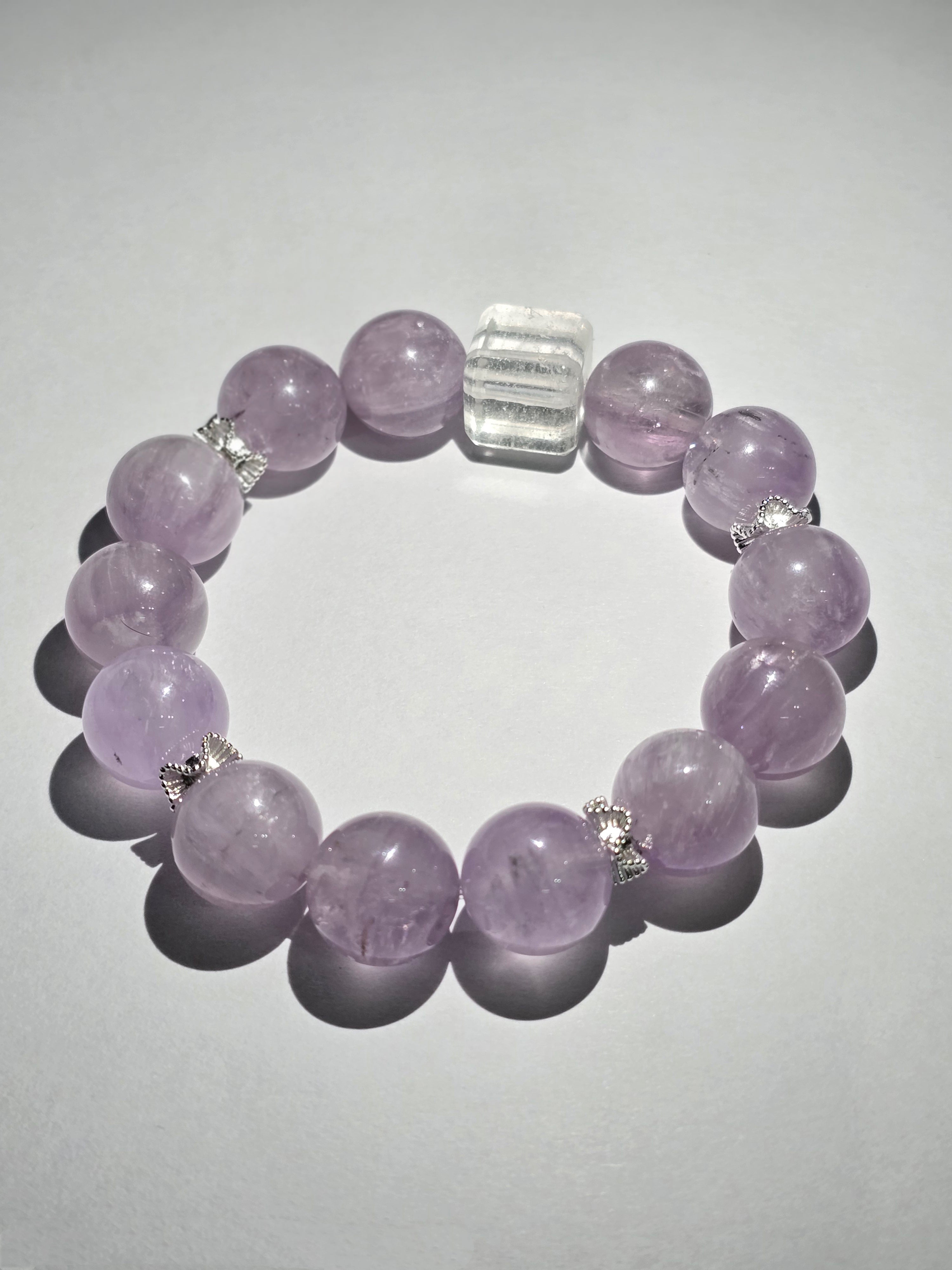 Tears of Venus - A Natural Crystal Bracelet Composed of Amethyst and White Crystal